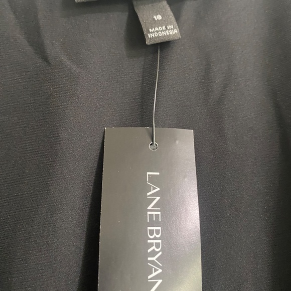 PLUS sized Cute and sexy black tiered embellished camisole/tank  NWT 18 - Picture 3 of 8